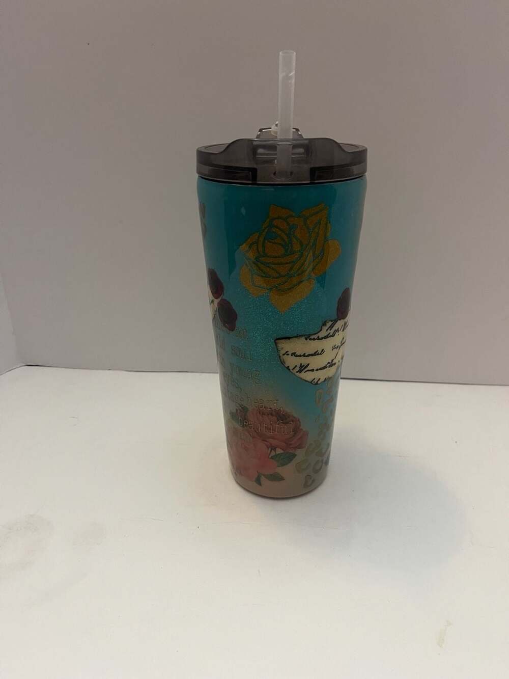 Starbucks Fall 2020 Gold Foil Quilted Rose Venti Cold Cup Tumbler 24 oz